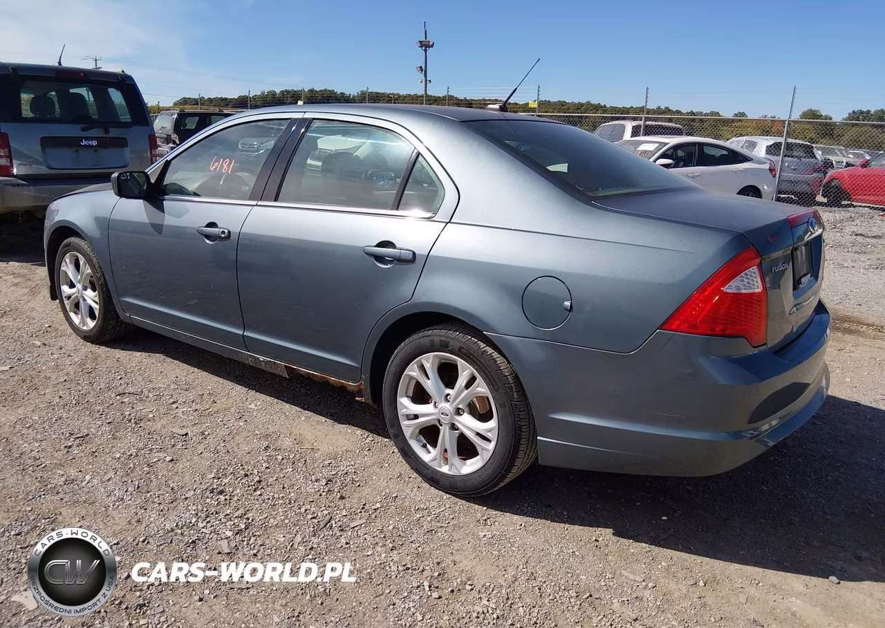 2012 Ford Fusion Se VIN:3FAHP0HA3CR102107 - 3