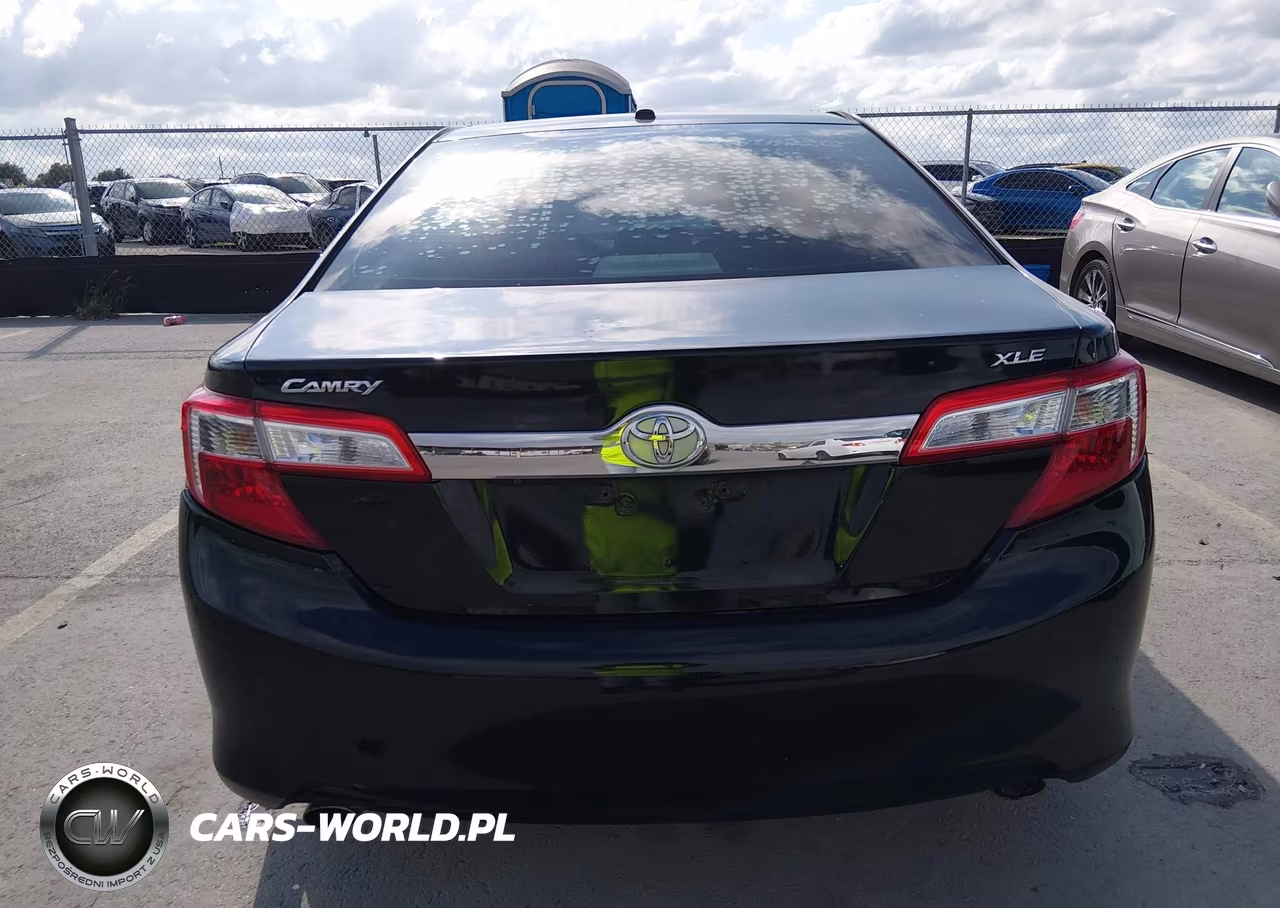 2013 Toyota Camry Xle V6 VIN:4T1BK1FK9DU021750 - 17