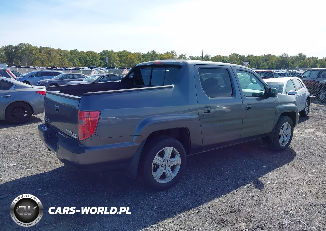 2011 Honda Ridgeline Rtl VIN:5FPYK1F56BB001493 - 4