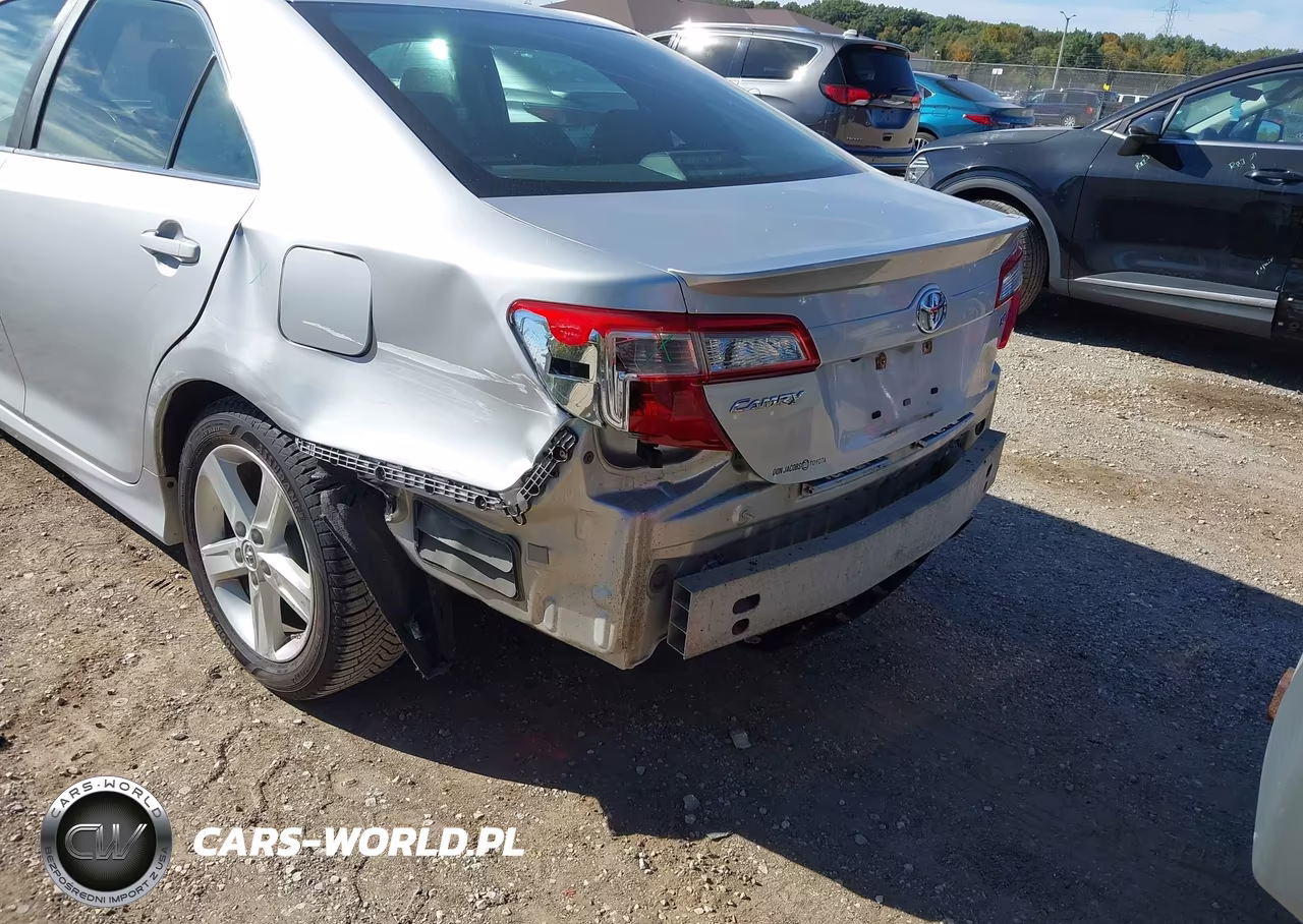2014 Toyota Camry Se VIN:4T1BF1FK8EU419893 - 6