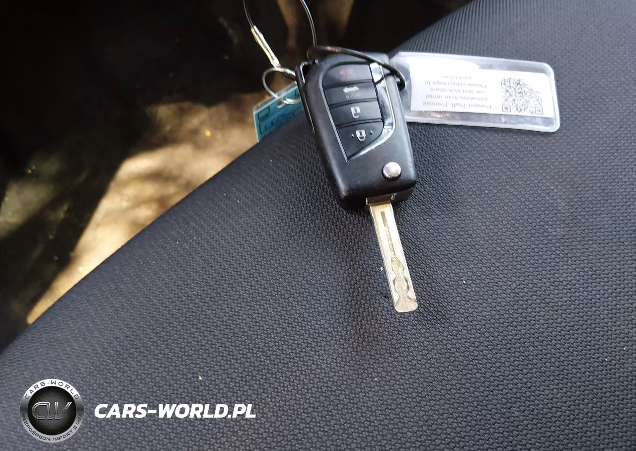 2024 Toyota Corolla Le VIN:5YFB4MDE4RP109705 - 11