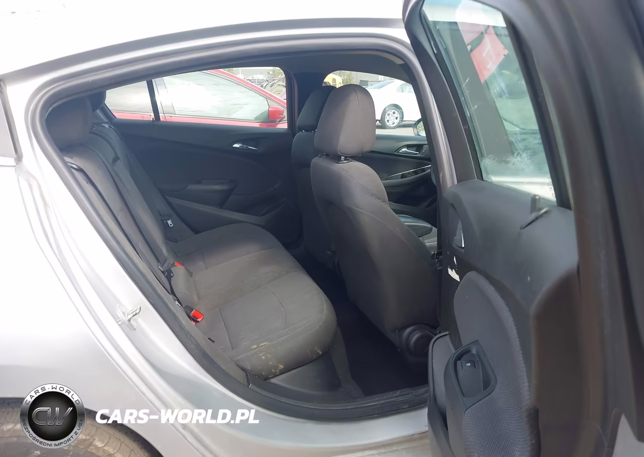 2019 Chevrolet Cruze Lt VIN:3G1BE6SMXKS598647 - 8