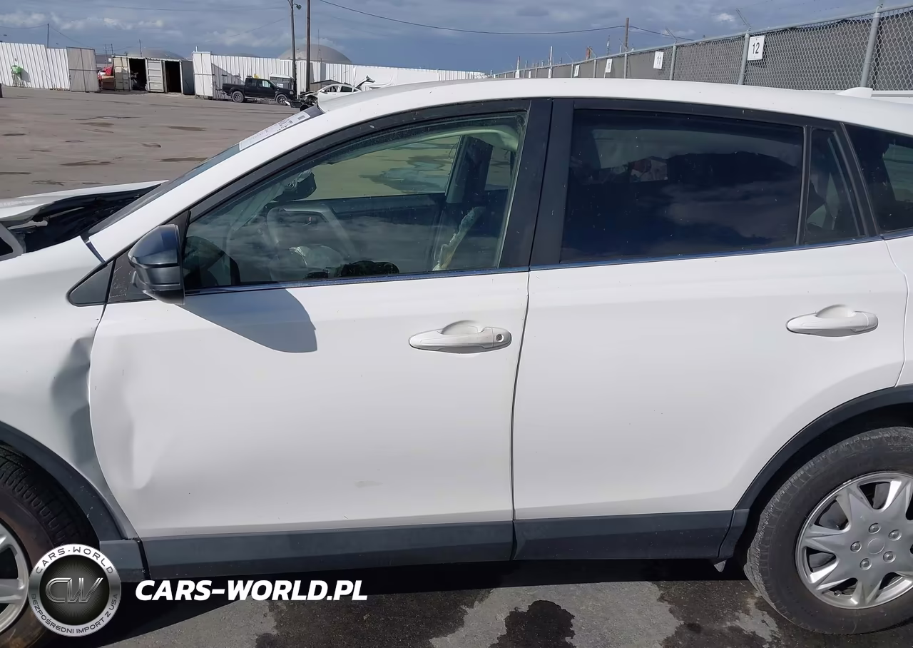2017 Toyota Rav4 Le VIN:JTMZFREV0HJ717938 - 14