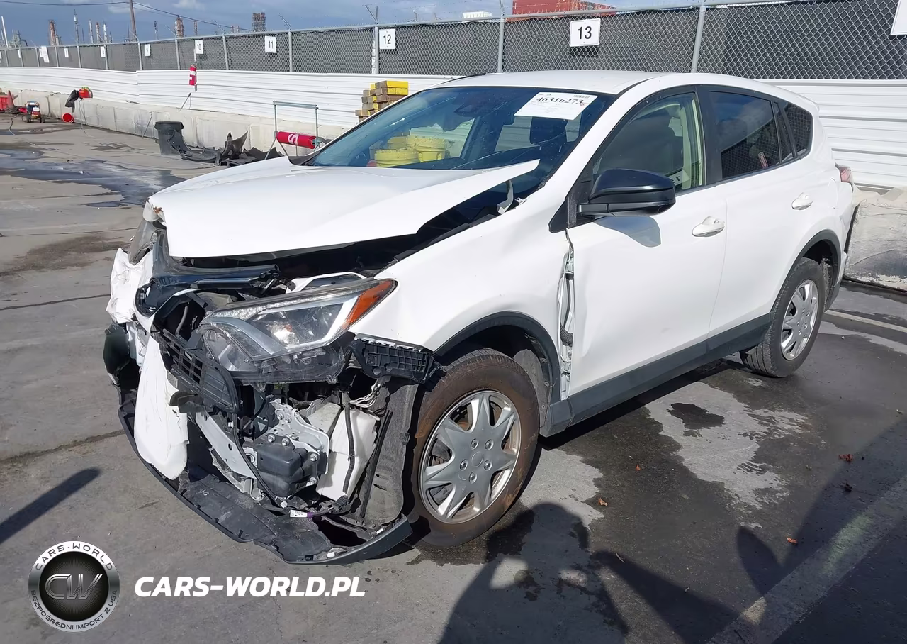 2017 Toyota Rav4 Le VIN:JTMZFREV0HJ717938 - 2
