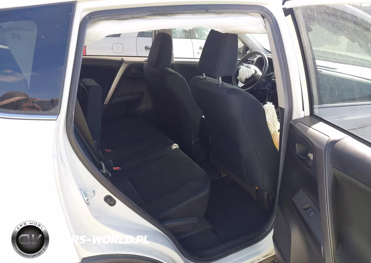 2017 Toyota Rav4 Le VIN:JTMZFREV0HJ717938 - 8