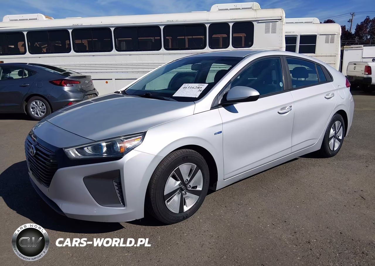 2018 Hyundai Ioniq Hybrid Blue VIN:KMHC65LC9JU099759 - 2