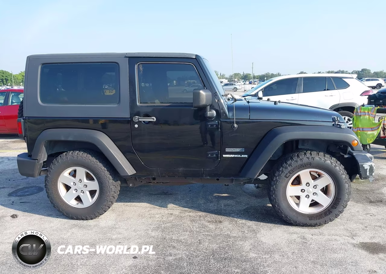 2010 Jeep Wrangler Sport VIN:1J4AA2D16AL152570 - 13