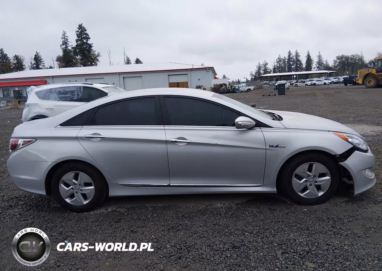2012 Hyundai Sonata Hybrid VIN:KMHEC4A46CA033648 - 13