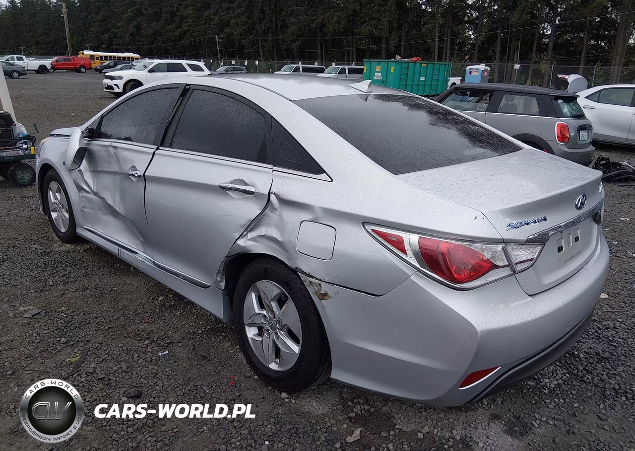 2012 Hyundai Sonata Hybrid VIN:KMHEC4A46CA033648 - 3