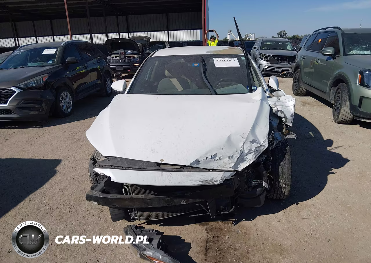 2017 Hyundai Elantra Se VIN:5NPD84LF6HH045878 - 12
