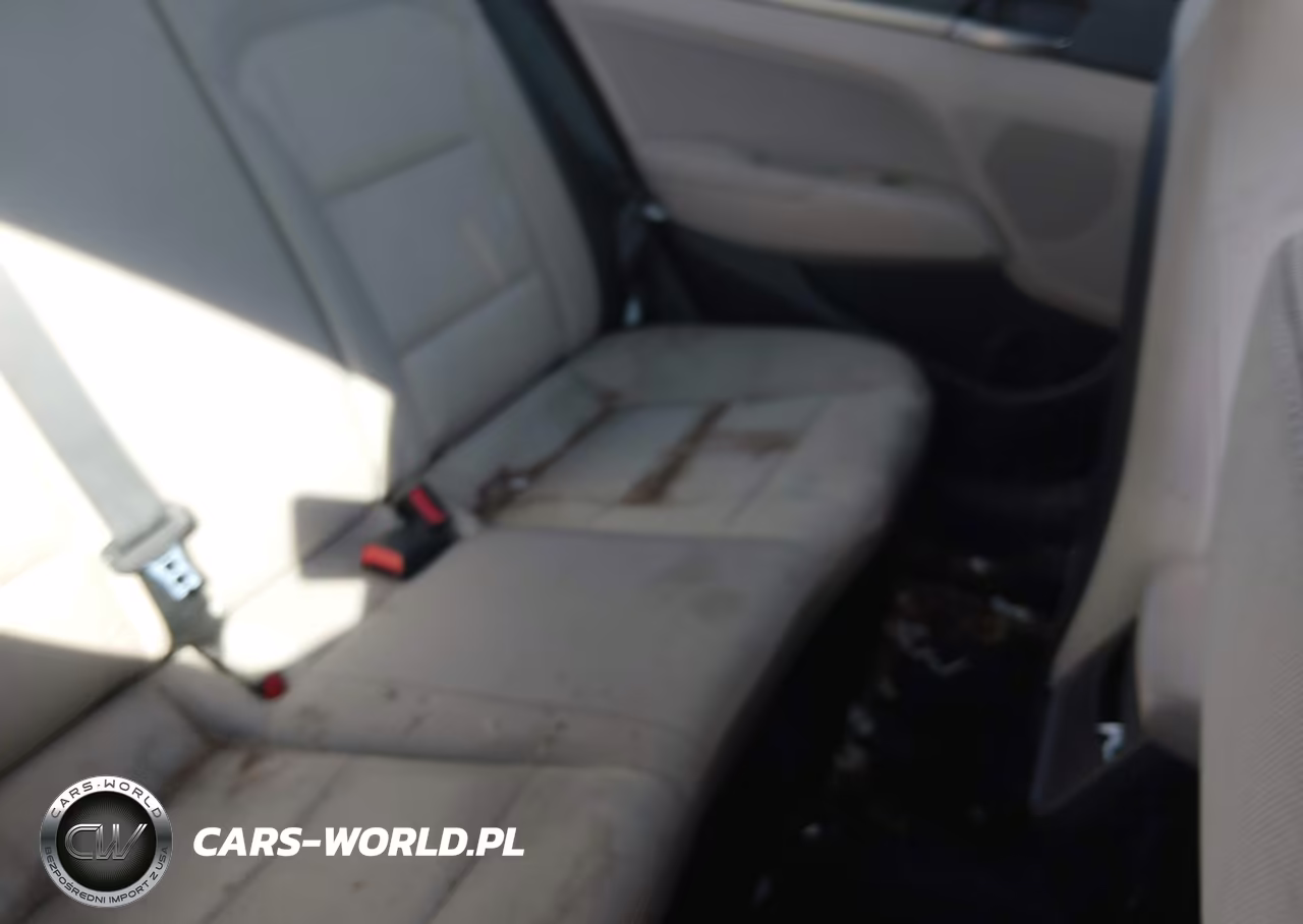 2017 Hyundai Elantra Se VIN:5NPD84LF6HH045878 - 8