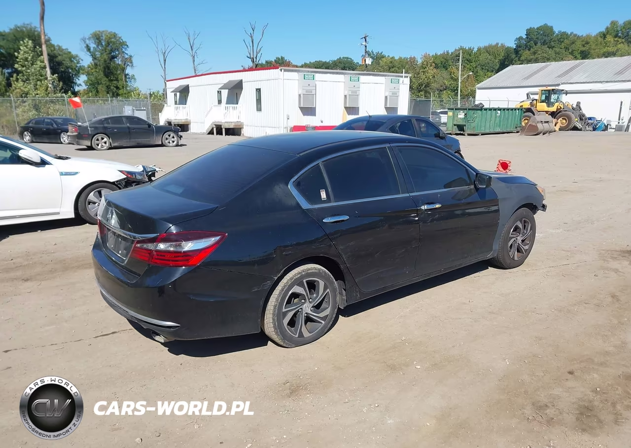 2017 Honda Accord Lx VIN:1HGCR2F33HA233880 - 4