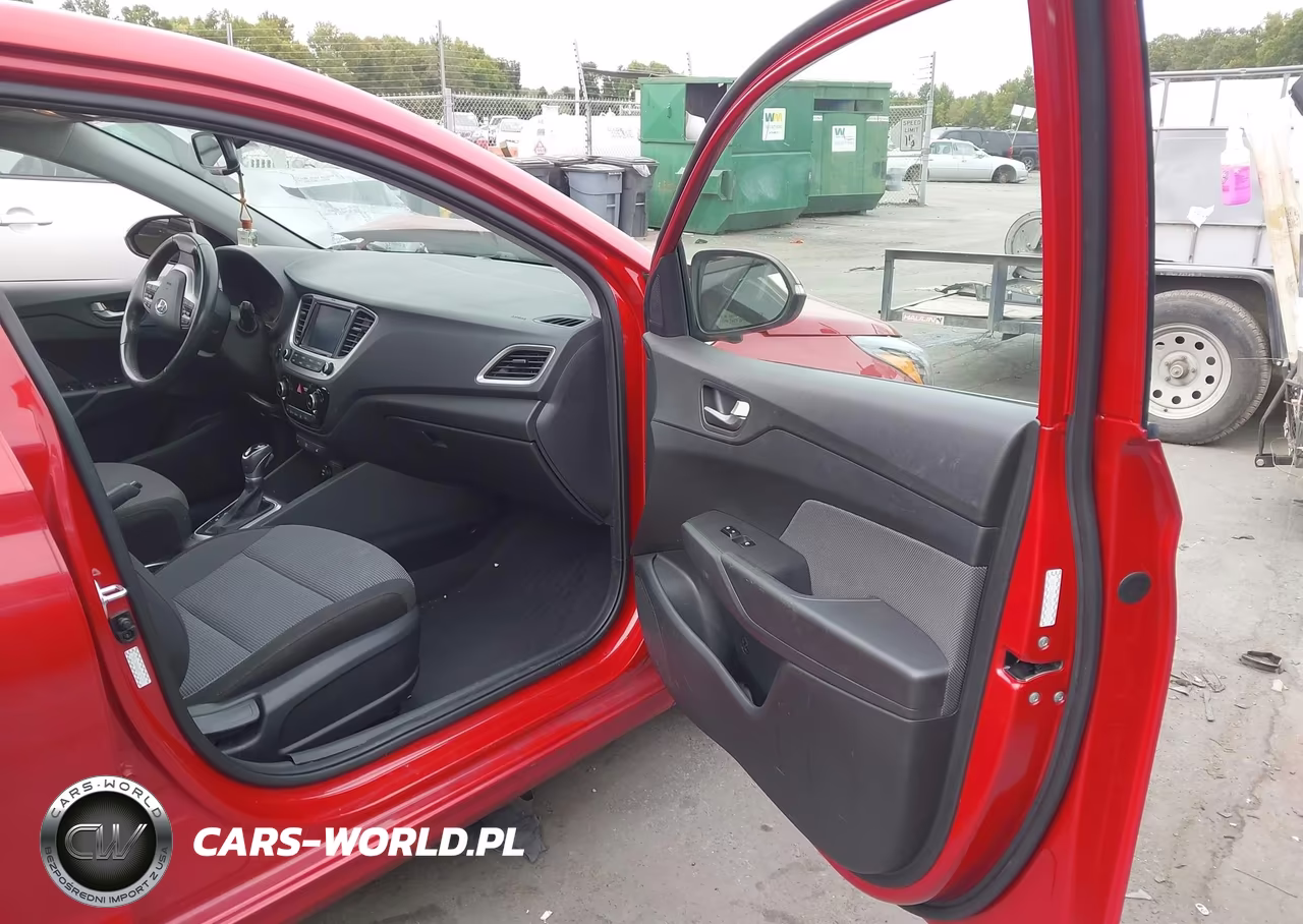 2021 Hyundai Accent Limited VIN:3KPC34A66ME152120 - 5