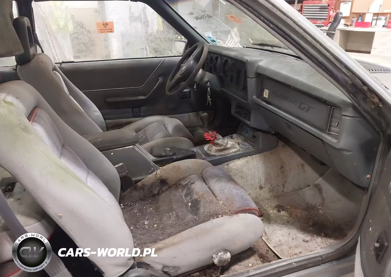 1985 Ford Mustang Lx-Gt VIN:1FABP28M1FF130551 - 5