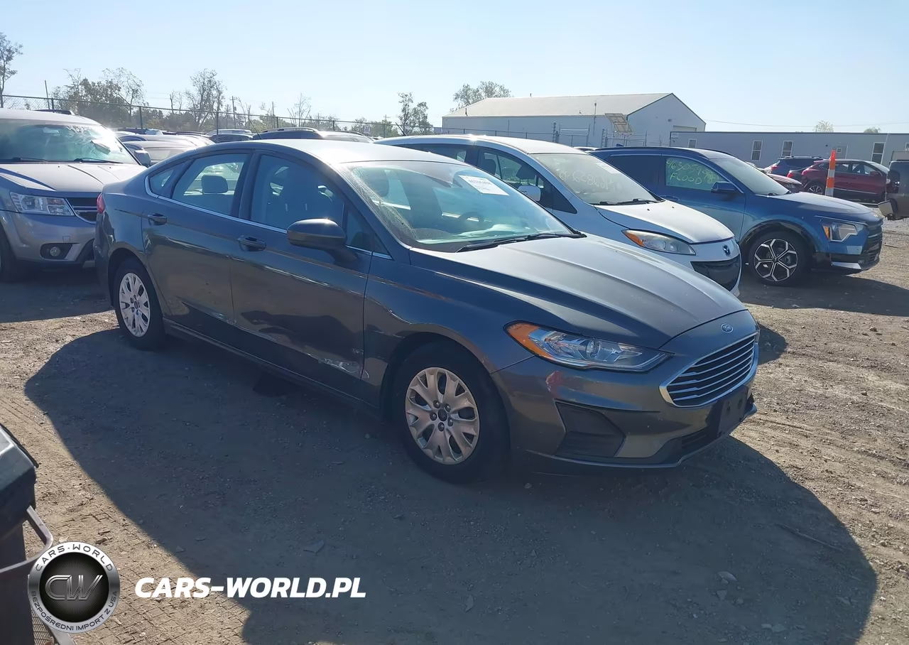 2019 Ford Fusion S