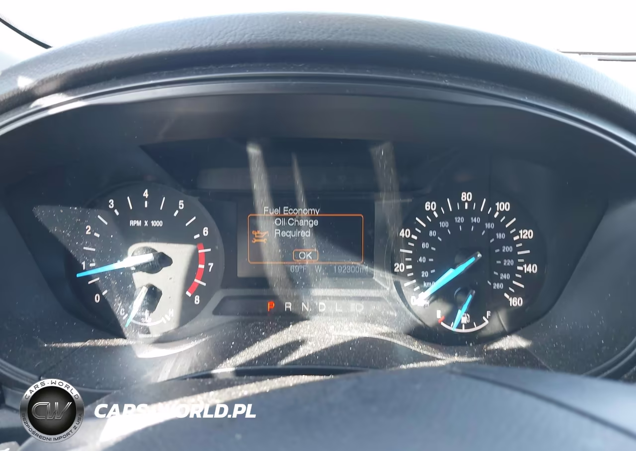 2019 Ford Fusion S VIN:3FA6P0G73KR282359 - 7