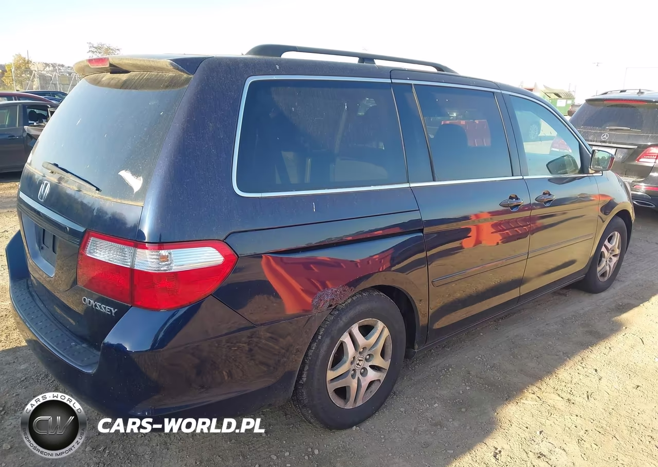 2005 Honda Odyssey Ex-L VIN:5FNRL387X5B126943 - 4