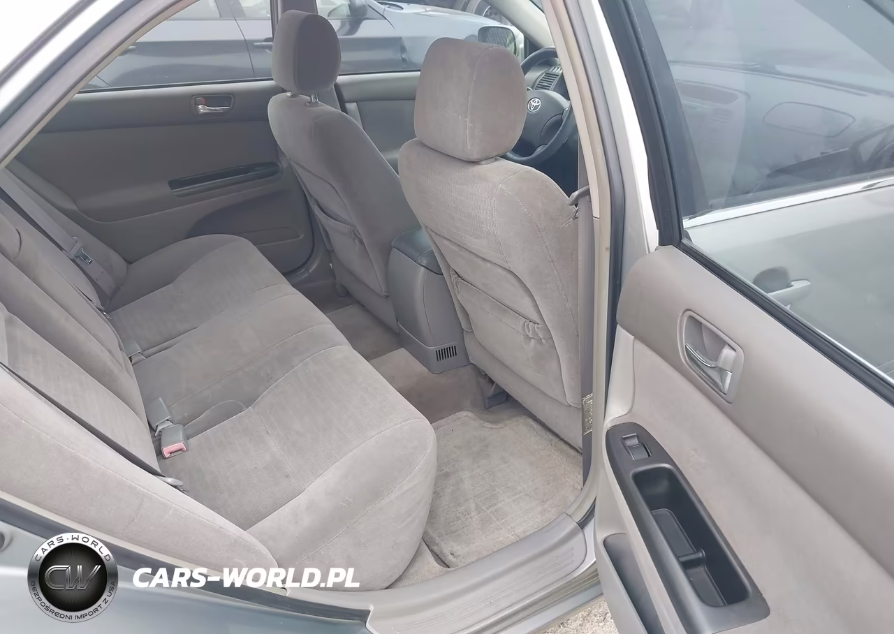 2005 Toyota Camry Le VIN:JTDBE32KX53019512 - 8