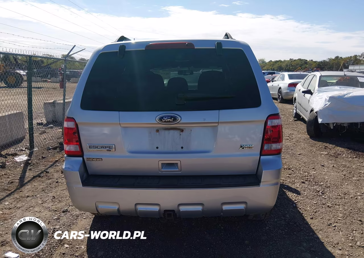 2010 Ford Escape Xlt VIN:1FMCU0DG4AKD45087 - 16