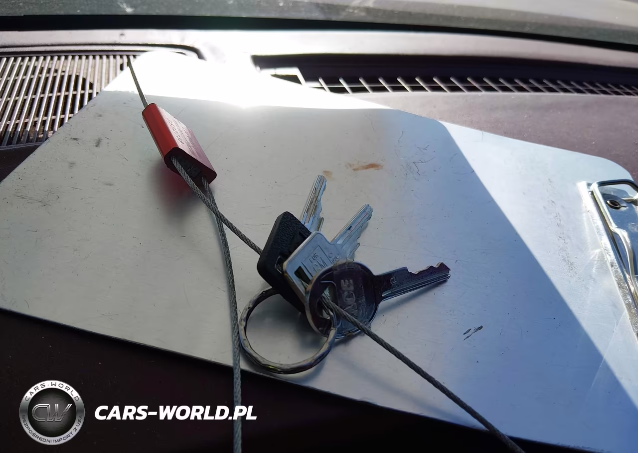1988 Cadillac Deville VIN:1G6CD5154J4227648 - 11