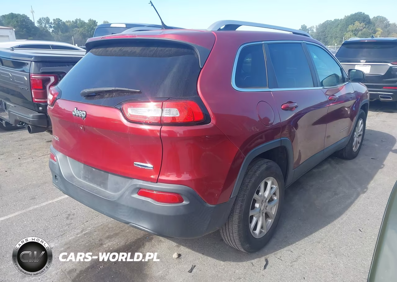 2014 Jeep Cherokee Latitude VIN:1C4PJMCB9EW156042 - 4