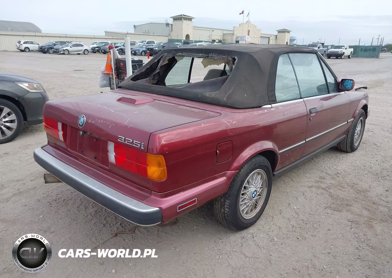 1991 BMW 325 Ic Automatic VIN:WBABB2319MEC24685 - 4