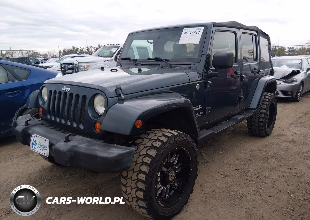 2007 Jeep Wrangler Unlimited Sahara VIN:1J4GA59187L142104 - 2