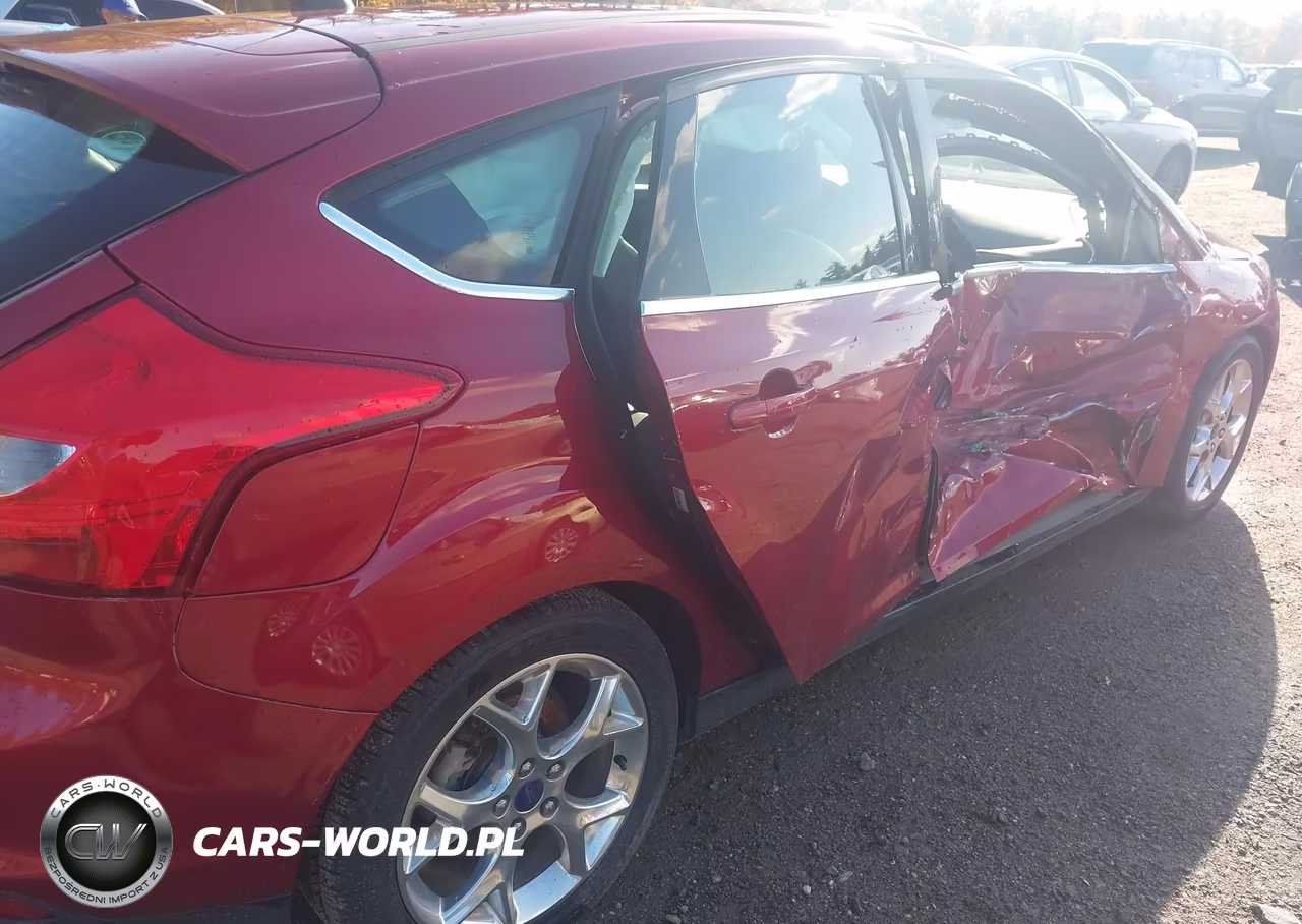 2014 Ford Focus Titanium VIN:1FADP3N24EL188770 - 12