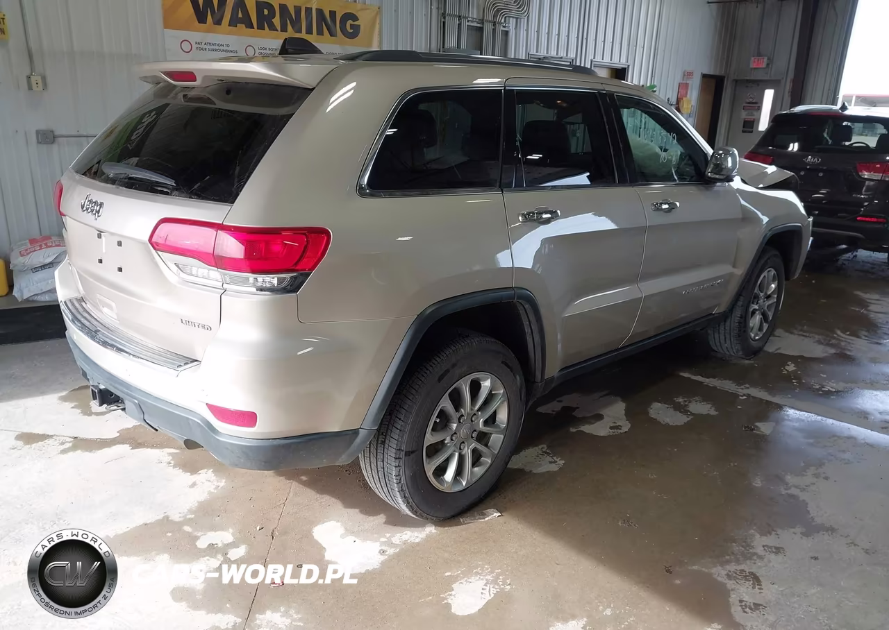 2015 Jeep Grand Cherokee Limited VIN:1C4RJFBG8FC912450 - 4