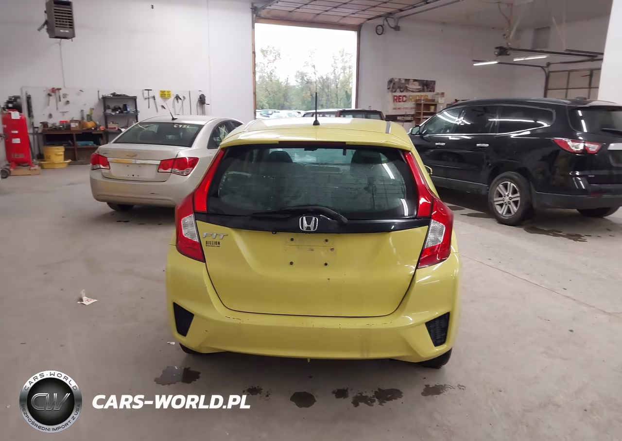 2015 Honda Fit Lx VIN:3HGGK5H55FM775391 - 16