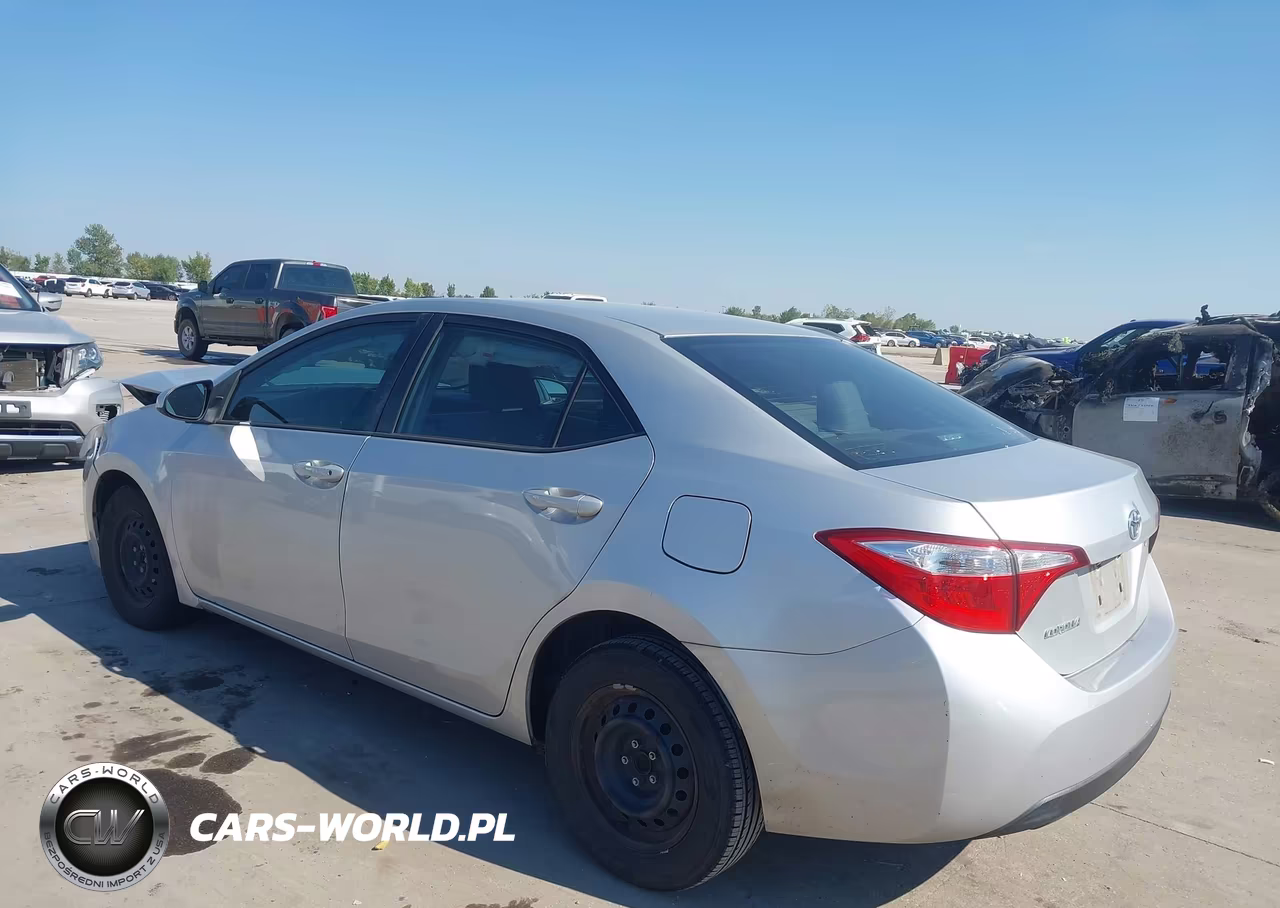 2016 Toyota Corolla L VIN:5YFBURHE6GP429287 - 3