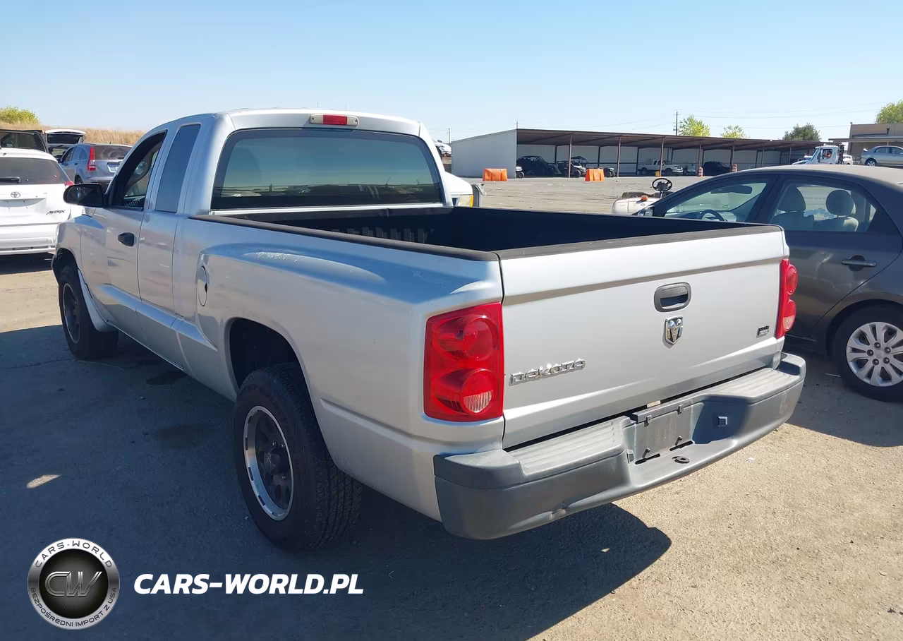2005 Dodge Dakota St VIN:1D7HE22K75S283142 - 3