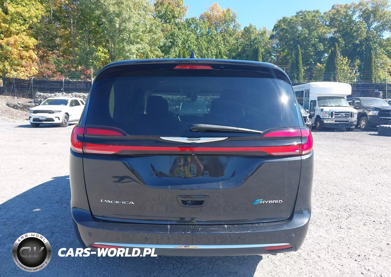 2023 Chrysler Pacifica Hybrid Touring L VIN:2C4RC1L76PR541700 - 21