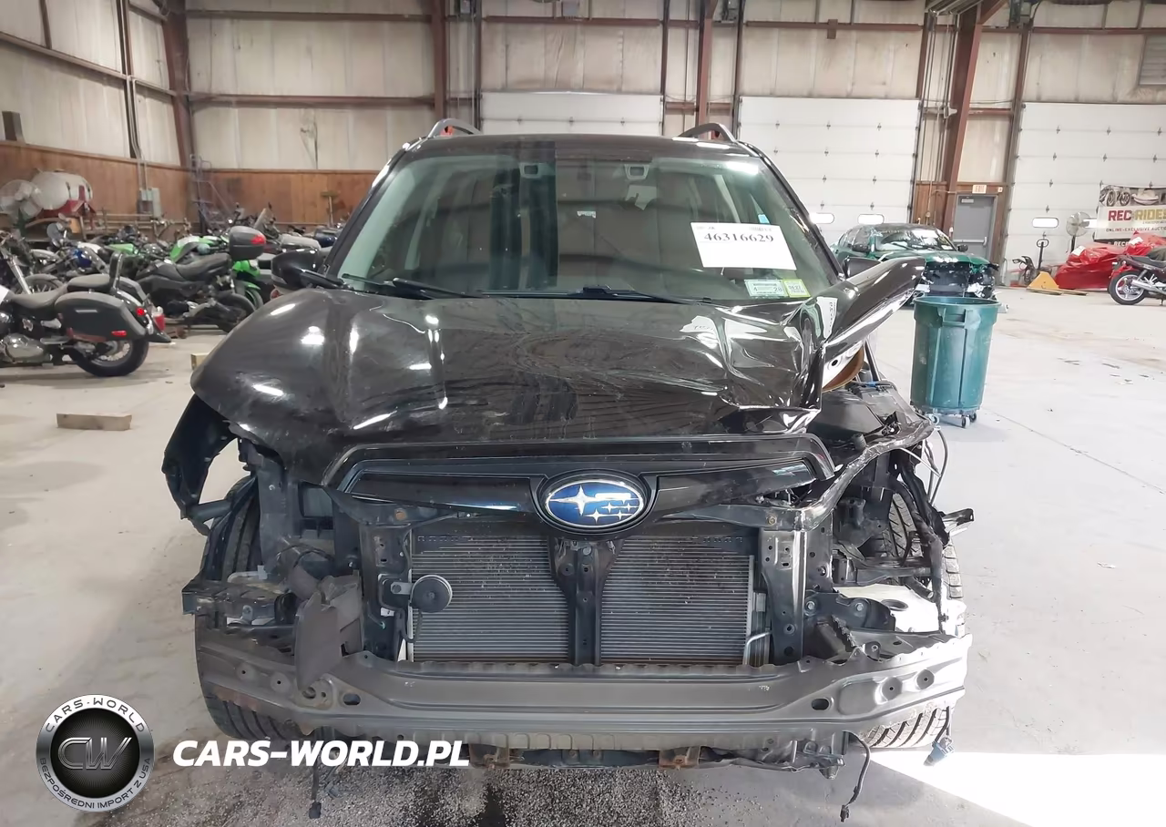 2021 Subaru Forester Sport VIN:JF2SKARC7MH498776 - 13