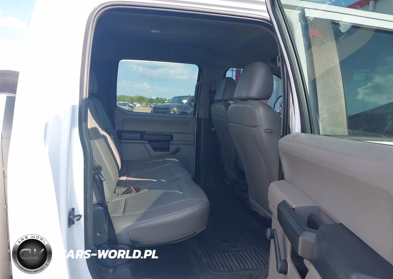 2020 Ford F-350 Chassis Xl VIN:1FD8W3G65LEE89818 - 8