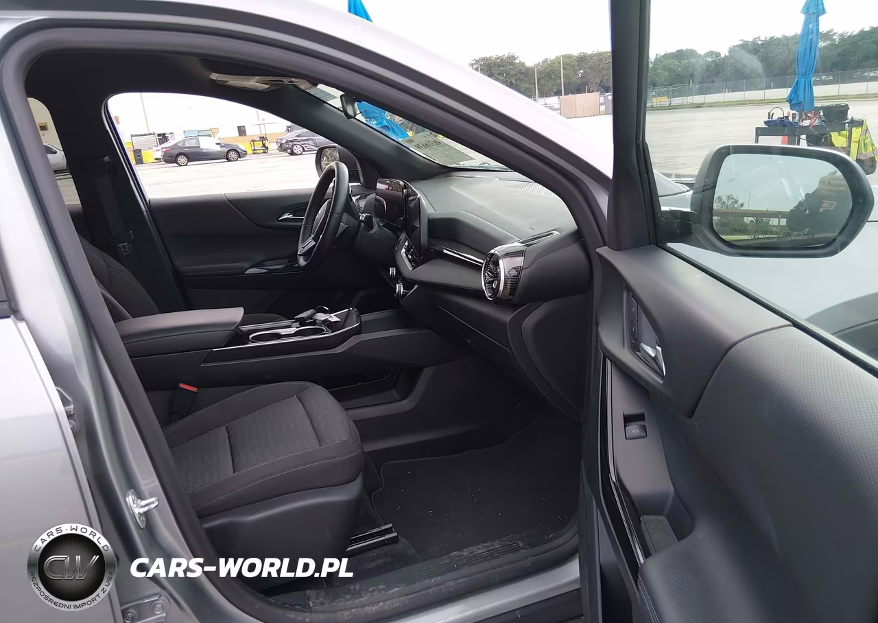 2026 Chevrolet Equinox Fwd Lt VIN:3GNAXHEG9TL303961 - 5