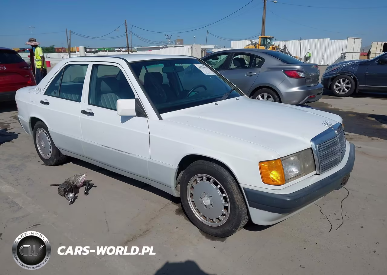 1991 Mercedes-Benz 190 E 2.3 – zdjęcie 1 z 12