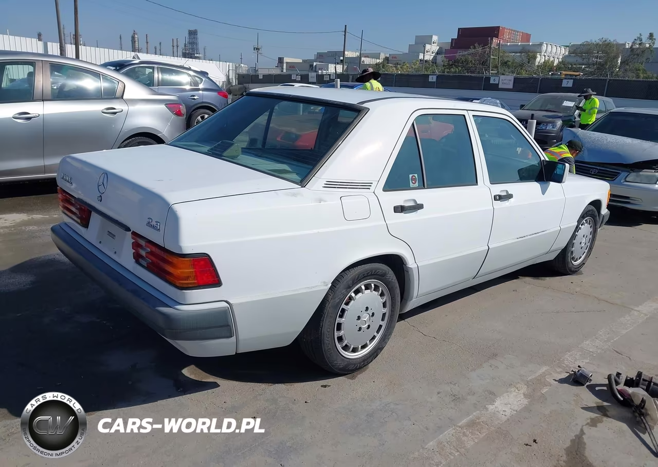 1991 Mercedes-Benz 190 E 2.3 VIN:WDBDA28D7MF739708 - 4