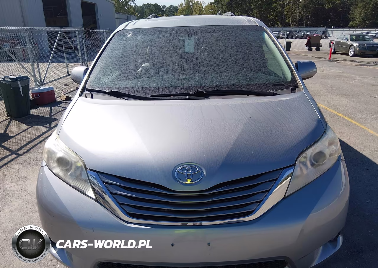 2017 Toyota Sienna Xle 8 Passenger VIN:5TDYZ3DC3HS857873 - 11