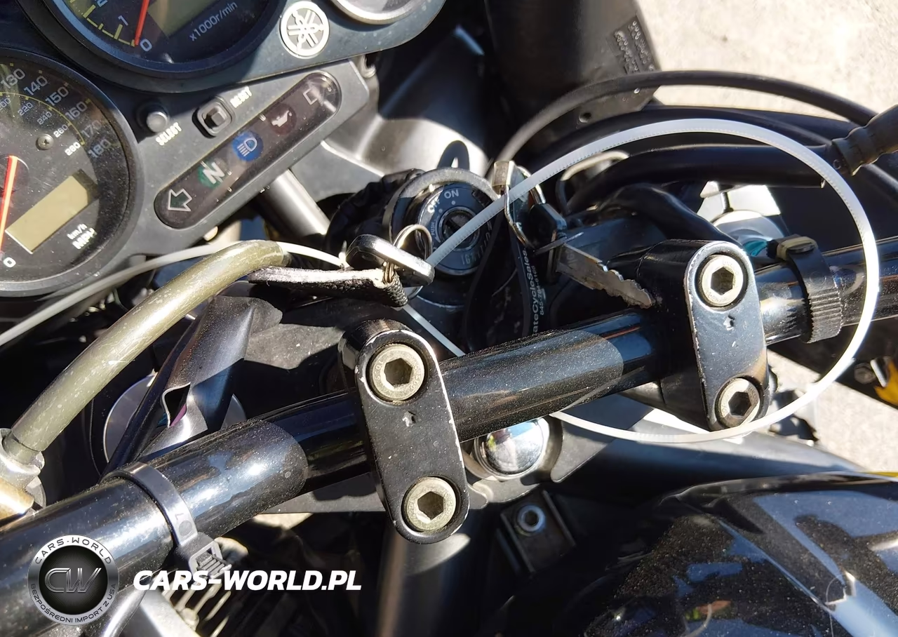 2003 Yamaha Fzs10 VIN:JYARN07E93A008327 - 11