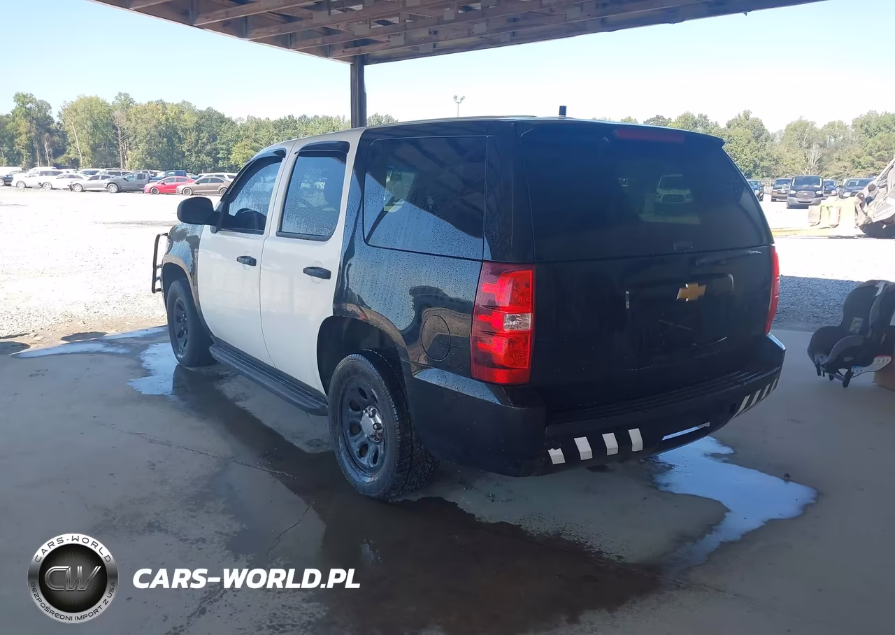 2013 Chevrolet Tahoe Commercial Fleet VIN:1GNLC2E04DR330886 - 3