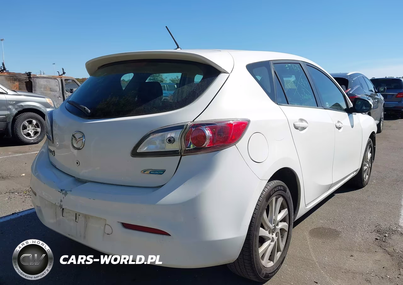 2013 Mazda Mazda3 I Touring VIN:JM1BL1LP5D1774680 - 4