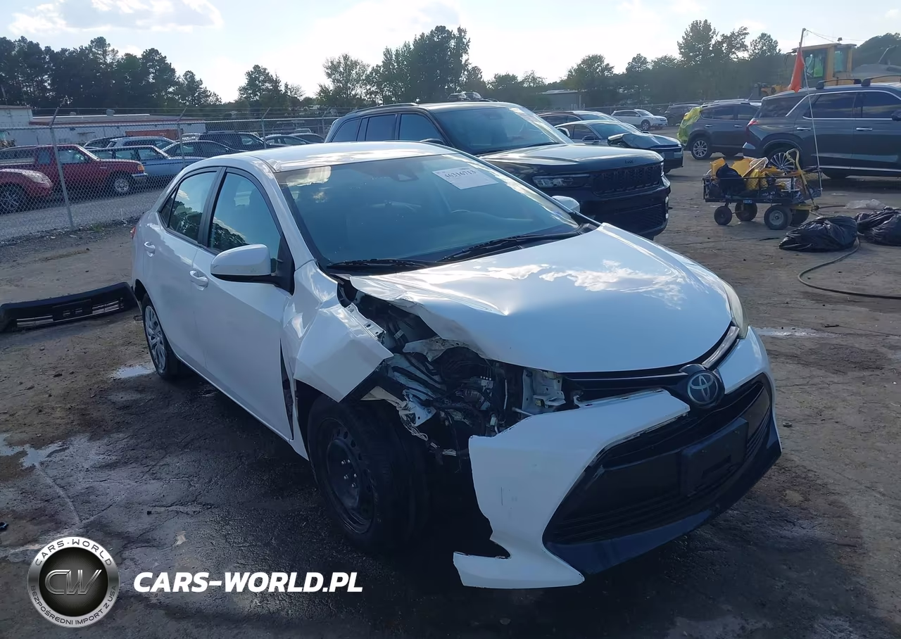 2017 Toyota Corolla Le VIN:2T1BURHE3HC803386 - 6