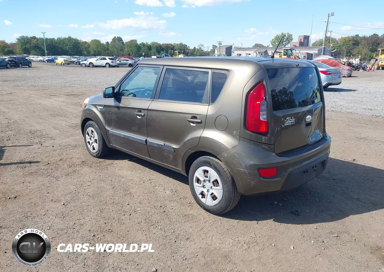 2013 Kia Soul VIN:KNDJT2A59D7527128 - 3