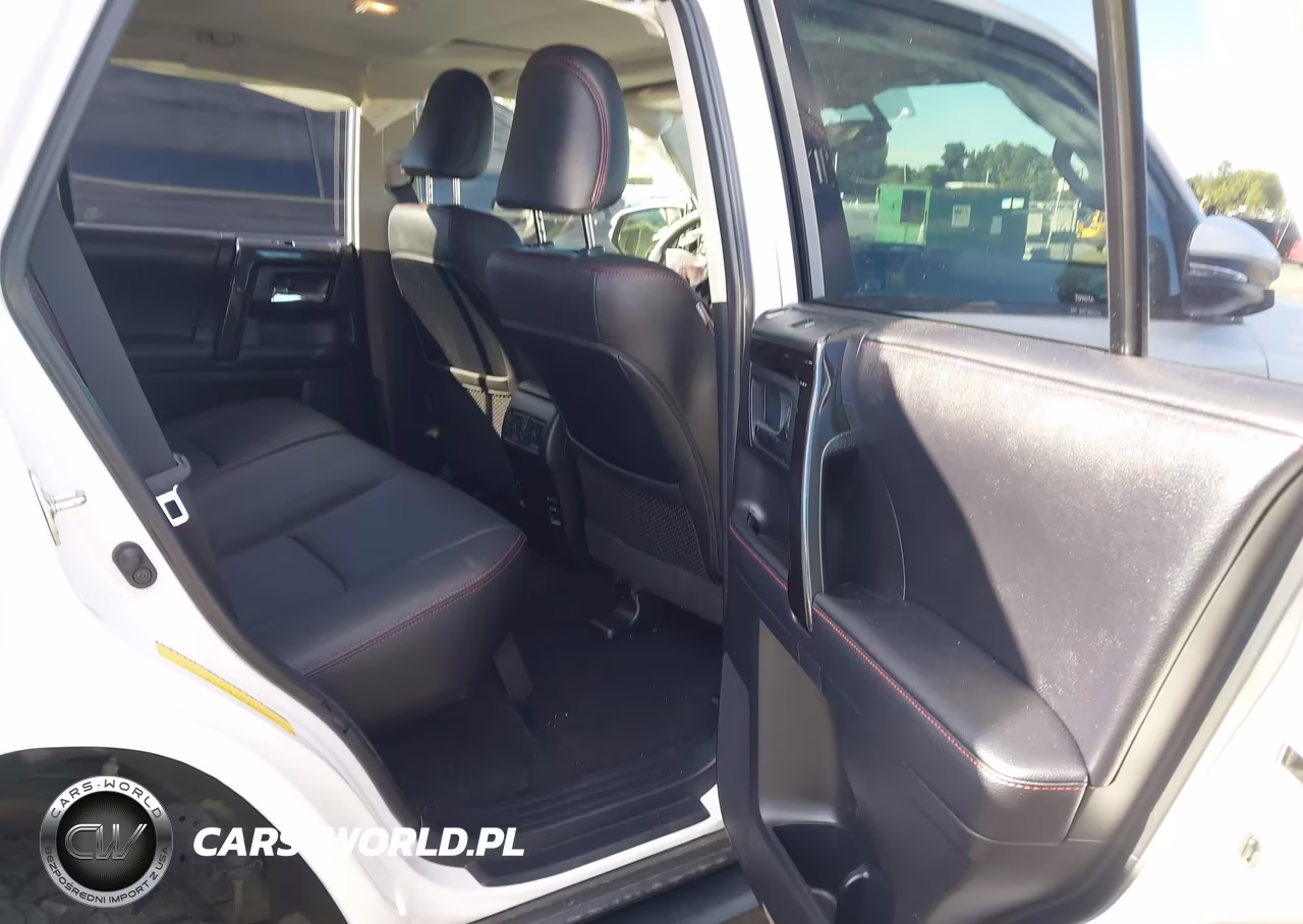 2019 Toyota 4Runner Trd Off Road Premium VIN:JTEBU5JR4K5705909 - 8