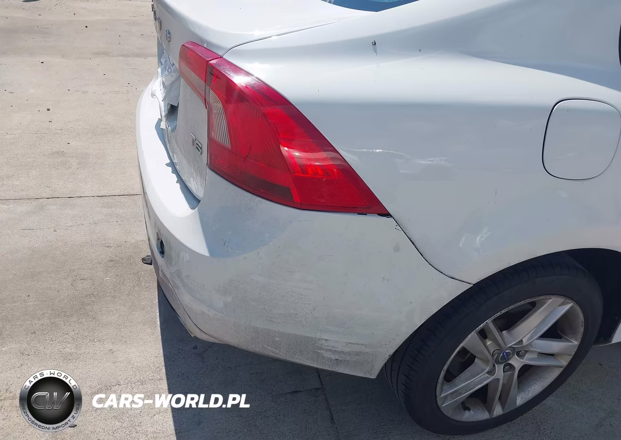 2015 Volvo S60 T5 Premier VIN:YV126MFB7F1308156 - 6