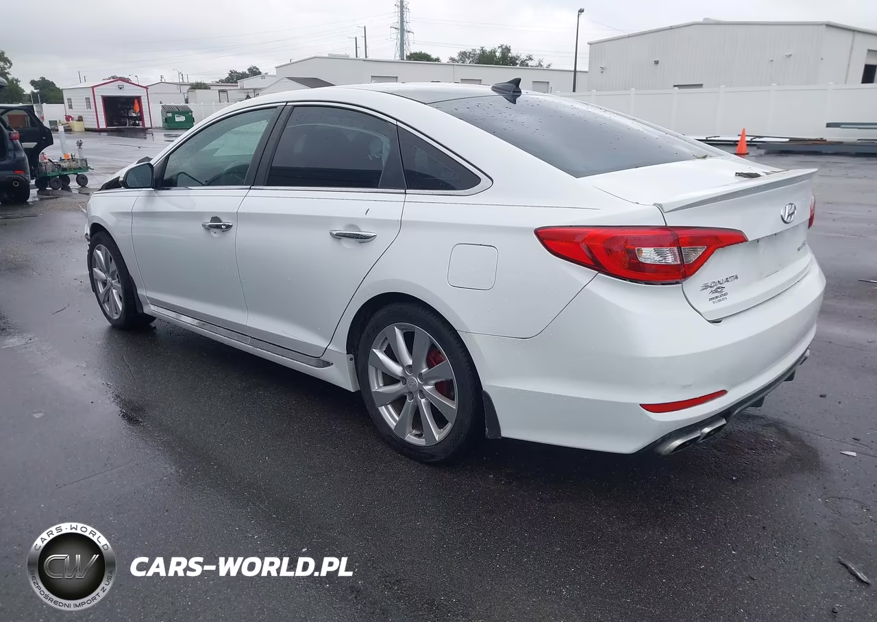 2015 Hyundai Sonata Sport 2.0T VIN:5NPE34ABXFH155543 - 3