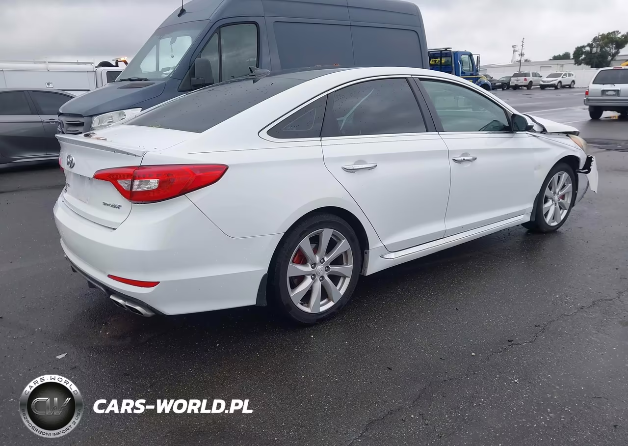 2015 Hyundai Sonata Sport 2.0T VIN:5NPE34ABXFH155543 - 4