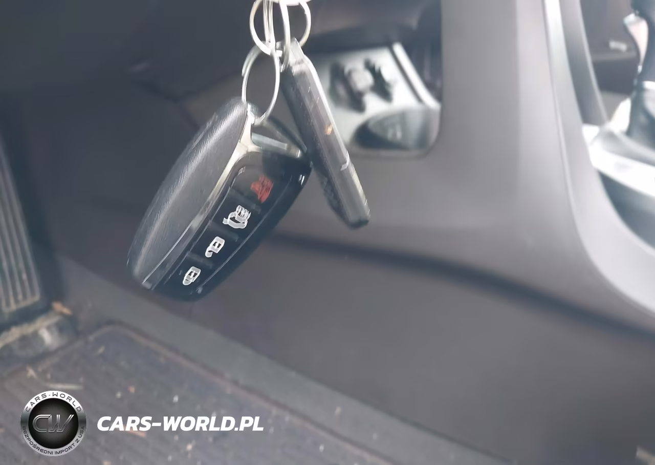 2017 Hyundai Santa Fe Sport 2.4L VIN:5XYZUDLB0HG498612 - 11