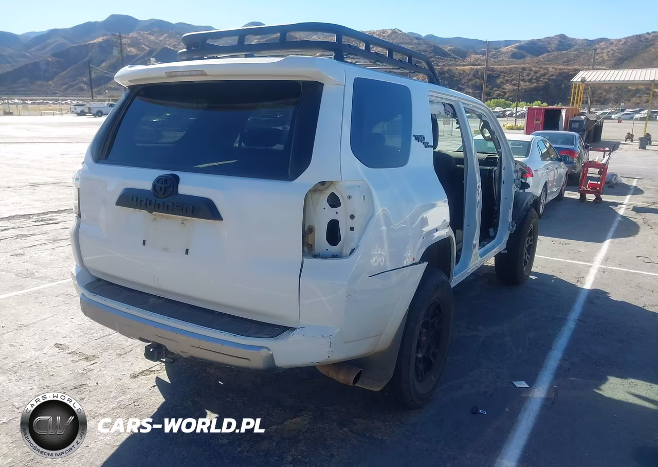 2022 Toyota 4Runner Trd Off Road Premium VIN:JTERU5JR7N6034362 - 4